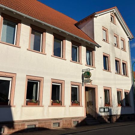 Landgasthof Zur Sonne I Hotel & Restaurant Neuburg am Rhein Exterior foto